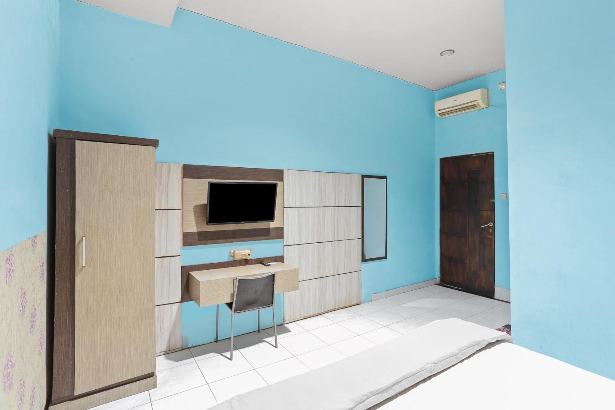 Oyo 93046 Hotel Fortuna Parepare מראה חיצוני תמונה