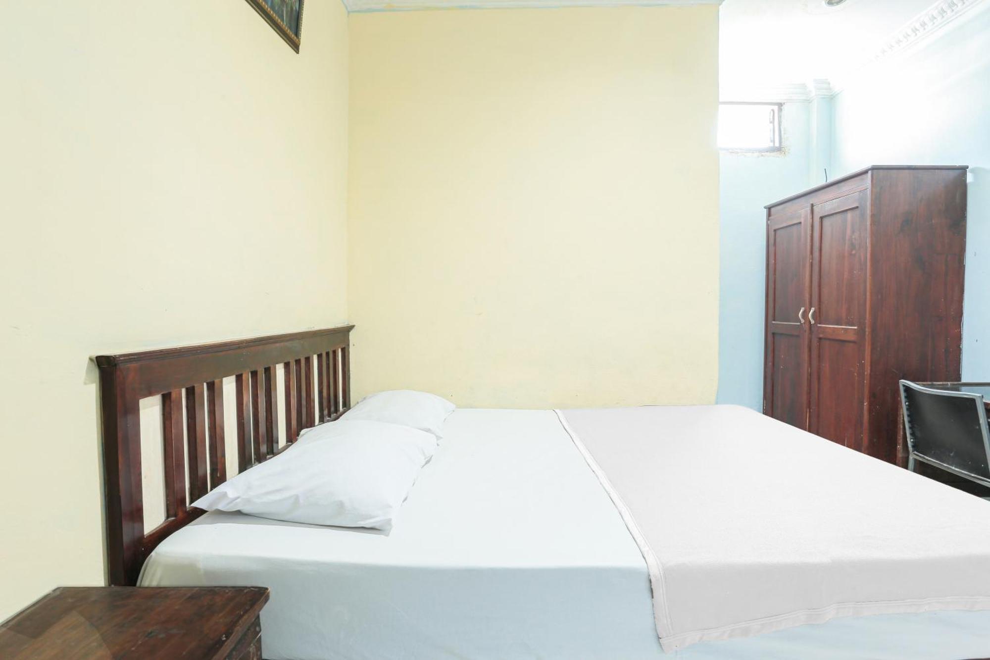 Oyo 93046 Hotel Fortuna Parepare מראה חיצוני תמונה