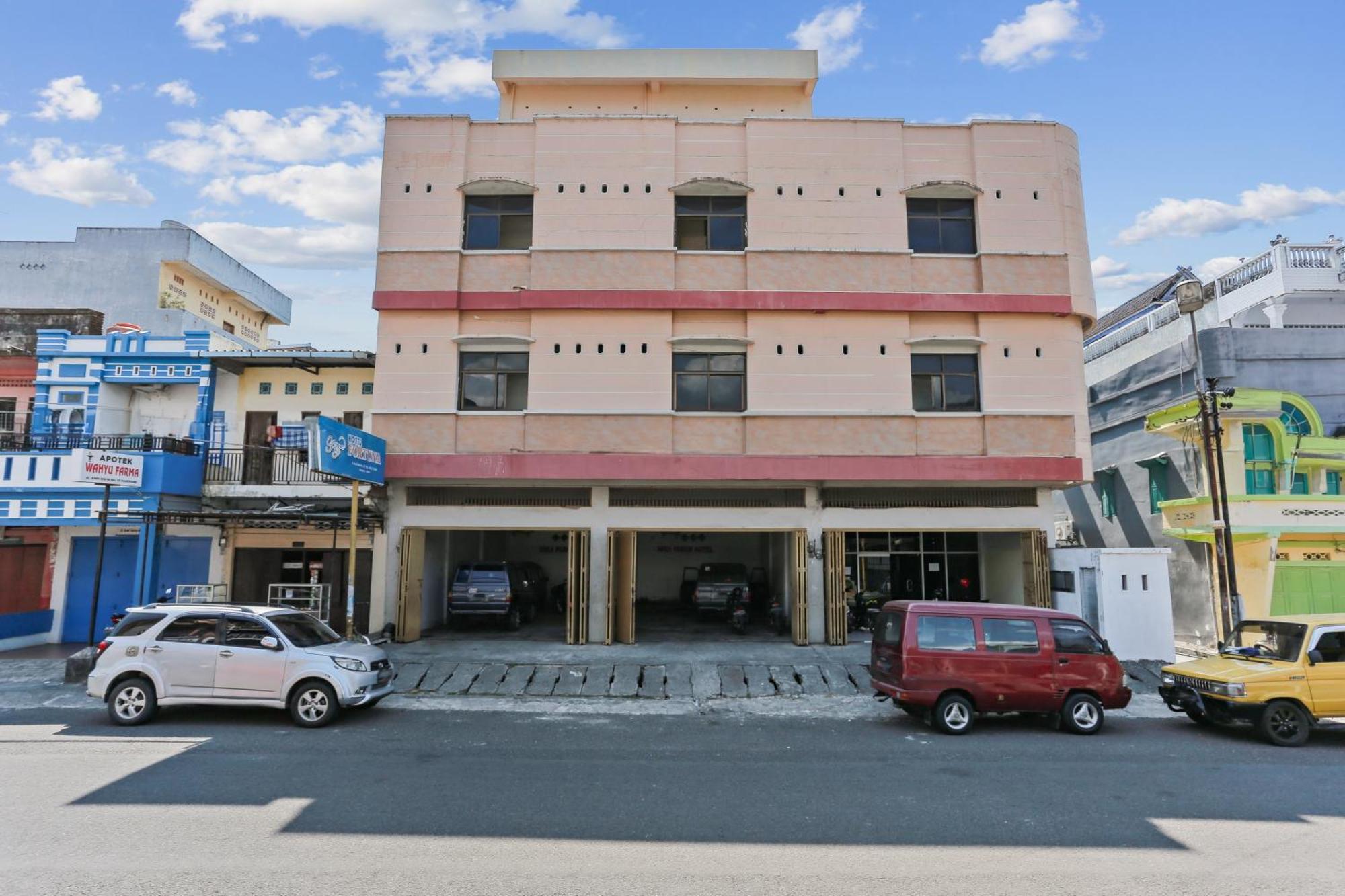 Oyo 93046 Hotel Fortuna Parepare מראה חיצוני תמונה