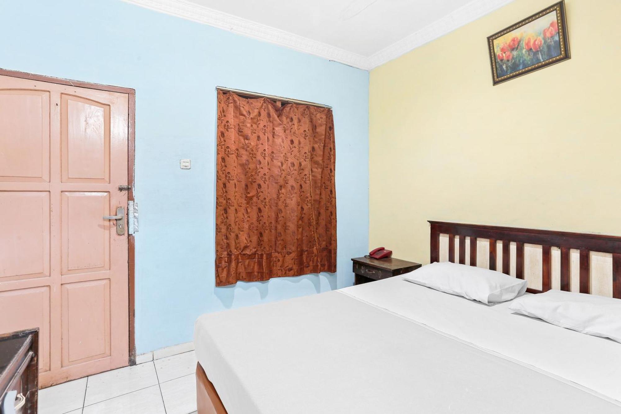 Oyo 93046 Hotel Fortuna Parepare מראה חיצוני תמונה